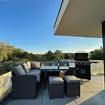 Luxury In Balatonalmadi, Almadi Lux I - Ocean Blue דירה *
