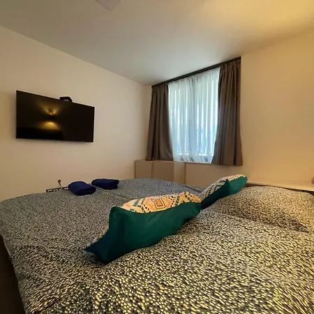 Luxury In Balatonalmadi, Almadi Lux I - Ocean Blue Balatonalmadi