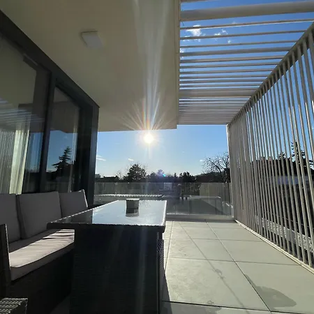 Luxury In Balatonalmádi, Almádi Lux I - Ocean Blue *