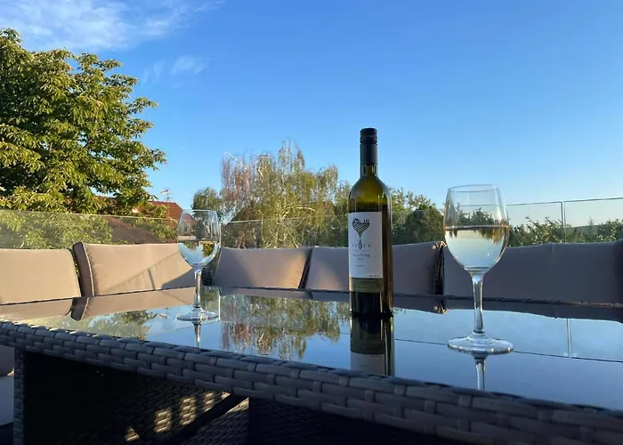 Luxury In Balatonalmádi, Almádi Lux I - Ocean Blue