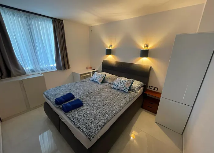 Luxury In Balatonalmádi, Almádi Lux I - Ocean Blue Appartamento Balatonalmádi